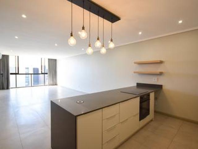 luxury 2 bedroom apartment in the so.