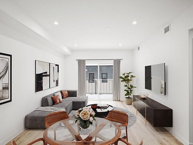 Luxury 2 Bedroom Apartment! Located In Garden City!