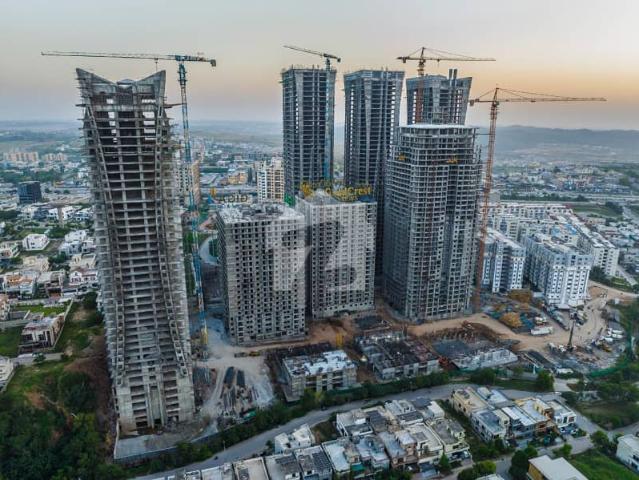 Luxury 2 Bedrooms Apartment In Giga Goldcrest Views, DHA Defence Phase 2