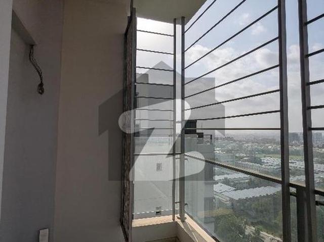Luxury 4 bed dd flat for rent bahadurabad