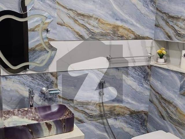 Luxury 4 Bed Dd Portion With Roof Available On Rent