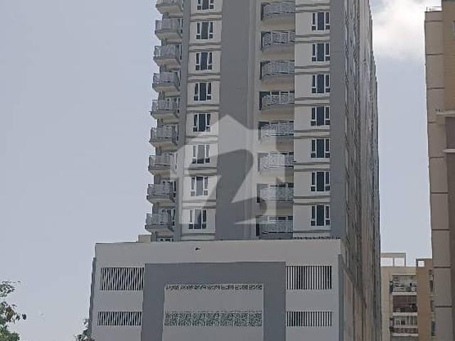 Luxury 4 Bed Flat For Sale