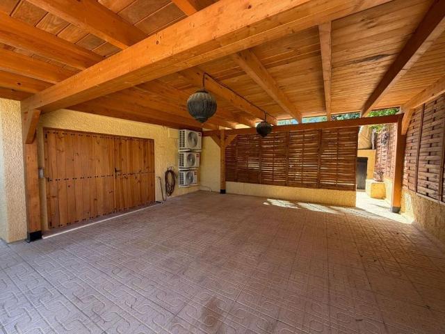 Luxury 4 room Detached House for rent in l'Alfàs del Pi, Valencia