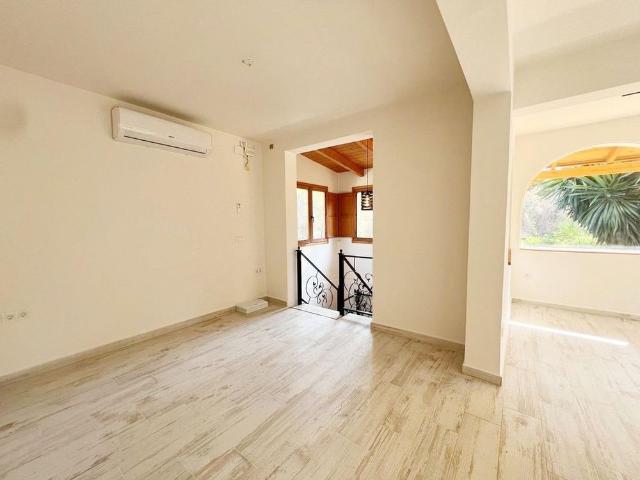 Luxury 4 room Detached House for rent in l'Alfàs del Pi, Valencia