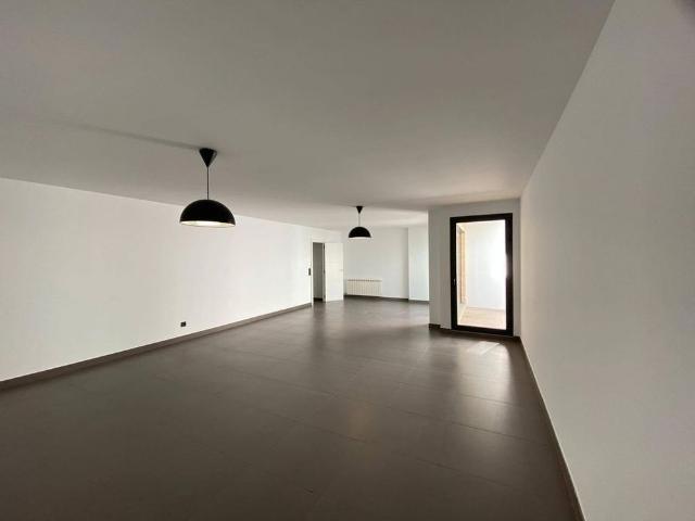Luxury 4 room Detached House for rent in Zaragoza, Spain