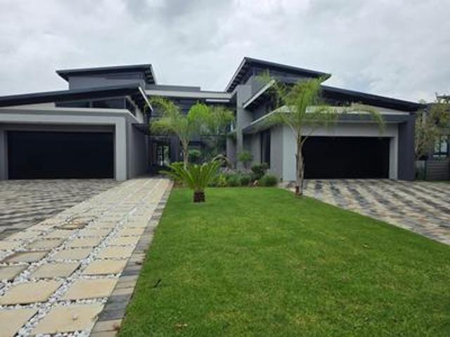 luxury 5 bedroom canal front masterp.