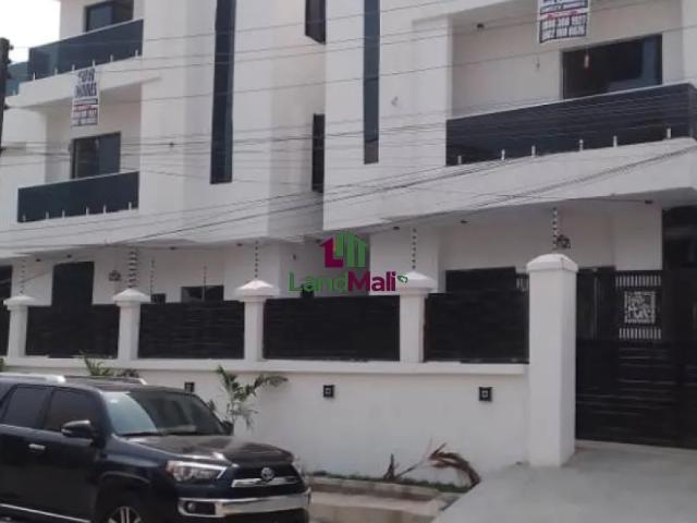 Luxury 5 Bedroom Fully Detached Duplex With BQ Located at Lekki Phase1