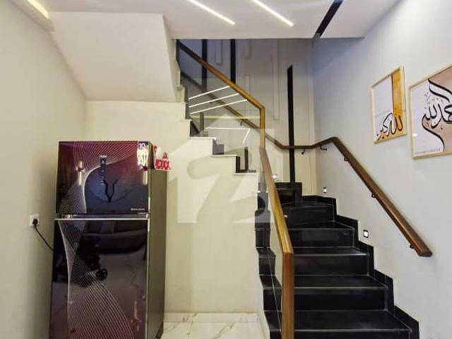 Luxury 5 Marla House For Sale In Park View City Lahore A+ Construction | Like Brand New