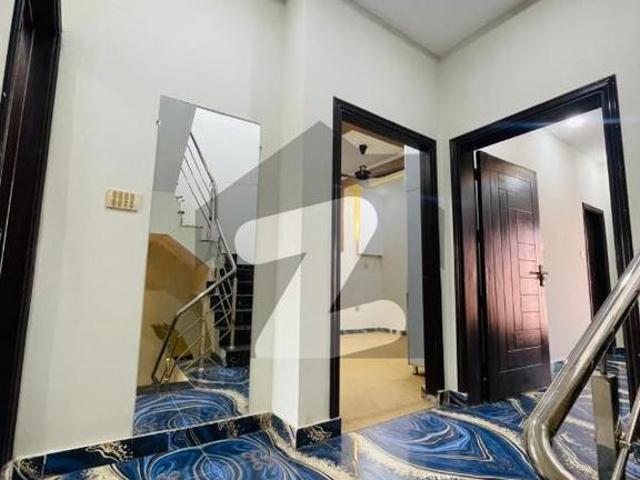 Luxury 5 Marla House for Sale in Sector 1 B Block 3 Bed | Balcony | New Metro City Sector 1 Block B