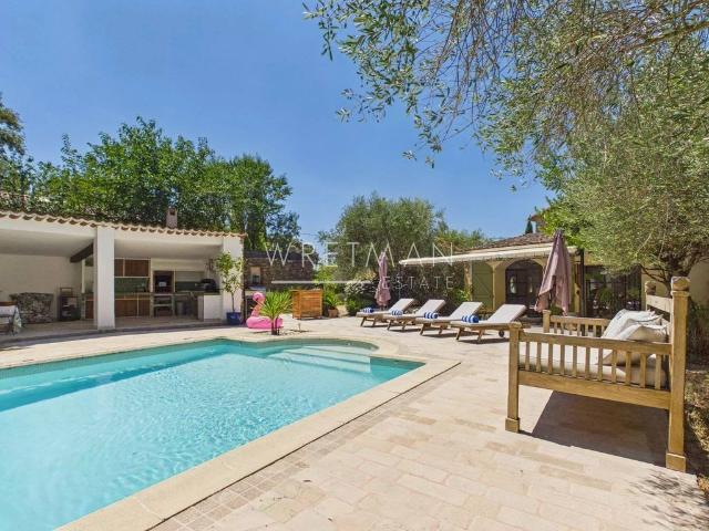 Luxury 5 pièces Farmhouse en vente Lorgues, France