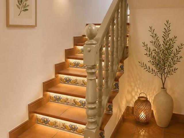 Luxury 5 room Detached House for rent in Picassent, Spain