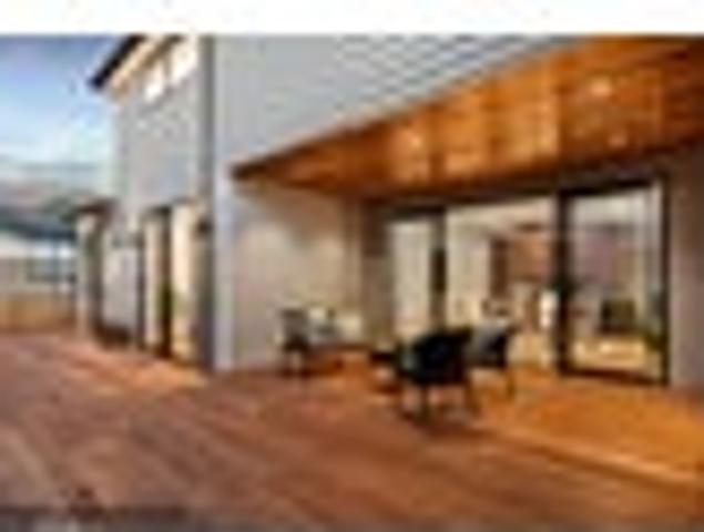 Luxury 6 Bed Living: Rangitoto College Zone