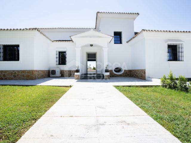 Luxury 6 Bedroom Villa in Nueva Andalucia, Marbella