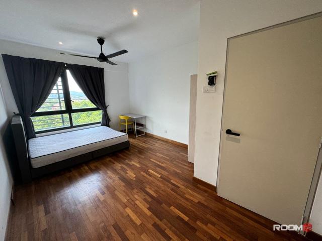 Luxury Condo All Female Master Room for Rent @ I City Shah Alam Golden Triangle ⭐