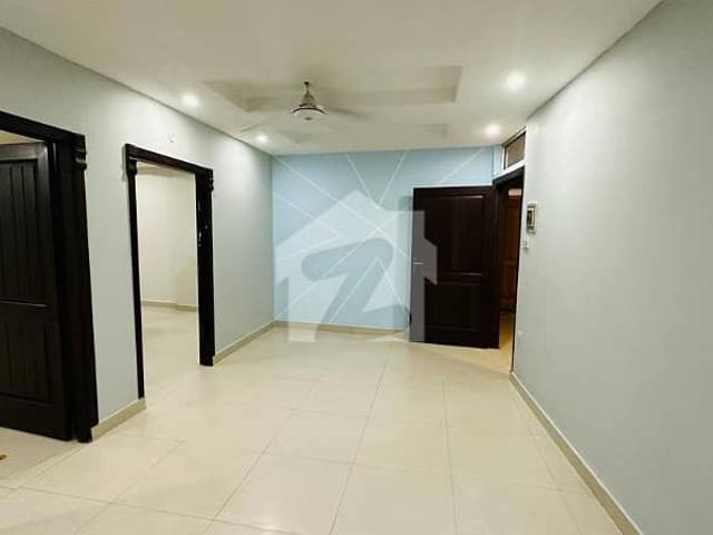 Luxury Corner Apartment For Sale