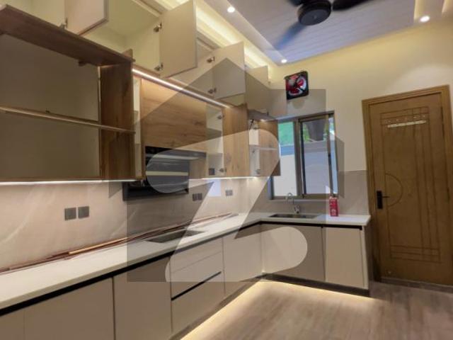 Luxury Corner House for Rent in F 7/1, Islamabad | 500 Sq Yds | Basement, Ground & 1st Floor | 2 Gates for seprate Enterence |15 Bedrooms with Attached Bathrooms | 4 Kitchens | Drawing & Dining on Each Floor | Solar Installed | Rent: USD 12,000/Month F 7/1