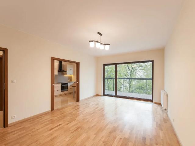 Luxury Apartment Next to Metro Wierzbno