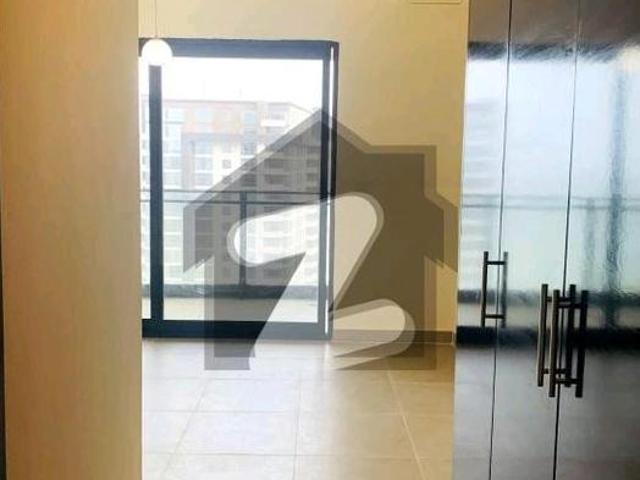Luxury Apartment For Rent Emaar Coral Towers
