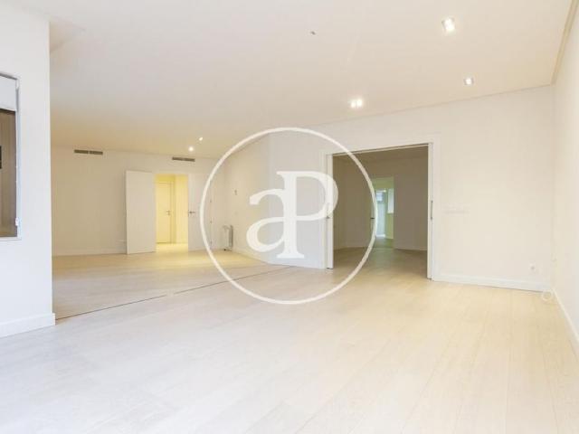 Luxury Apartment for rent in Madrid, Spain