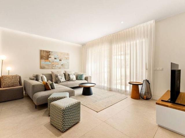 Luxury Flat for rent in Marbella, Spain