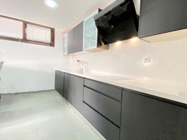 Luxury Apartment for rent in Marbella Del Este, Andalusia