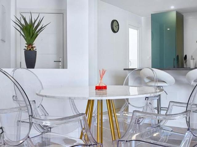 Luxury Apartment for rent in Nueva Andalucia, Andalusia