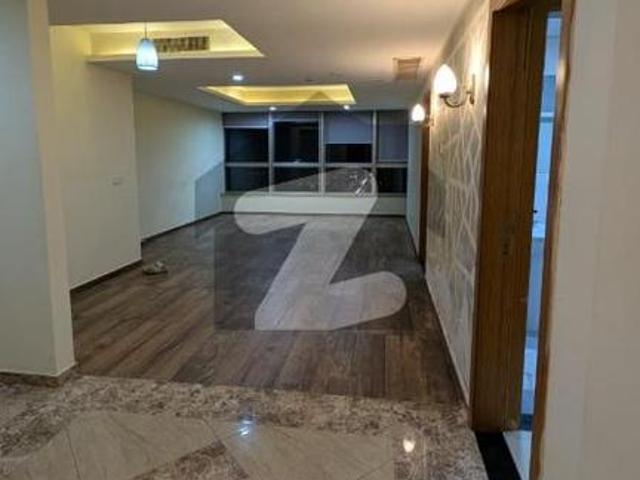 Luxury Apartment for Rent in The Centaurus