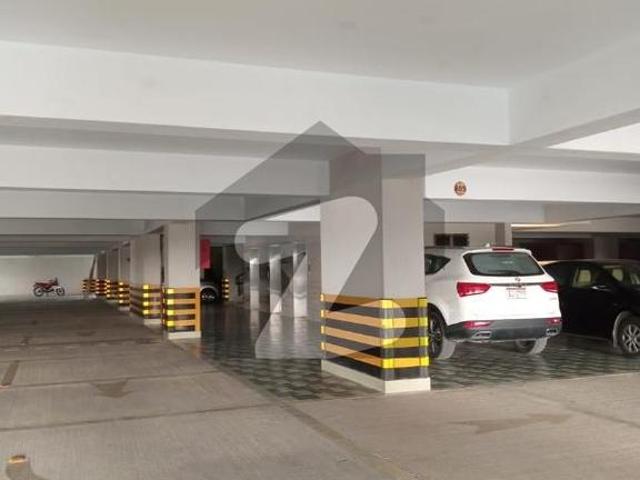 Luxury apartment for rent shaheed millat road