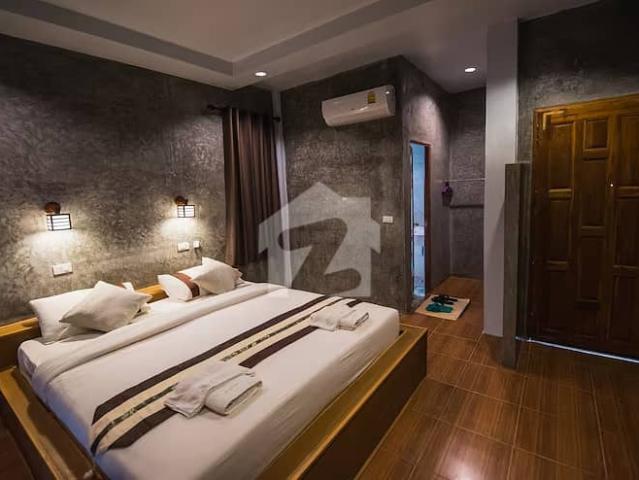 Luxury Apartment For Sale In Gulberg 3