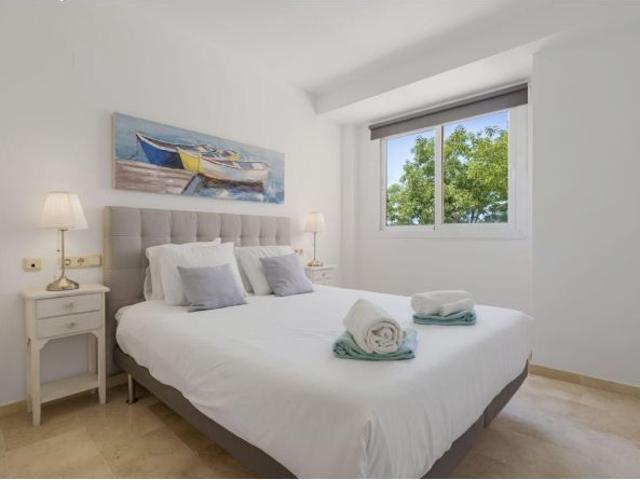 Luxury Apartment in Marbella with Chill Out Terrace, Swimming Pools and Sea Views