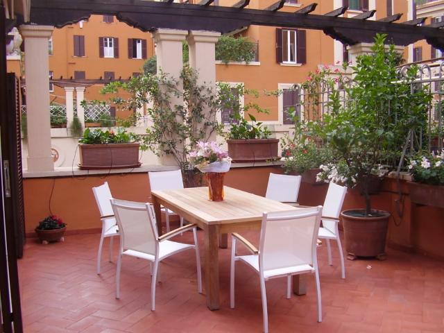 Luxury apartment in Rome – San Giovanni Cribmed