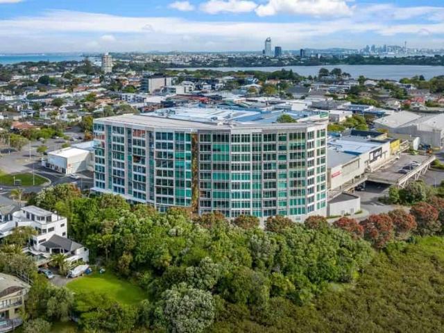 Luxury apartment living on Omana Road, Milford