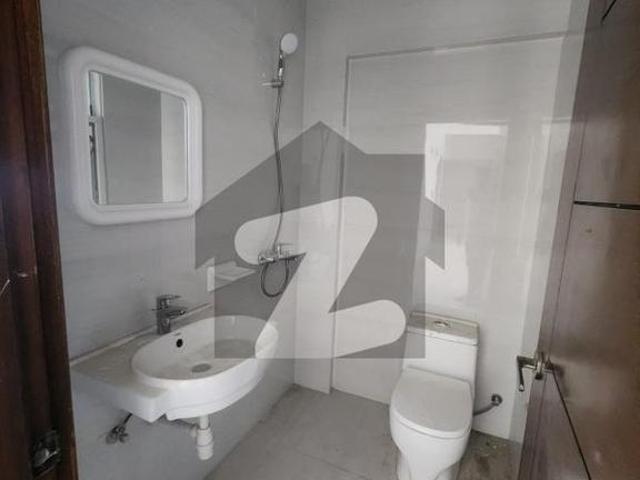 Luxury Apartment 2000 Sqft BRAND NEW With Lift West Open For Rent Dha Phase 6 Only Company And Small Family Ittehad Commercial Area