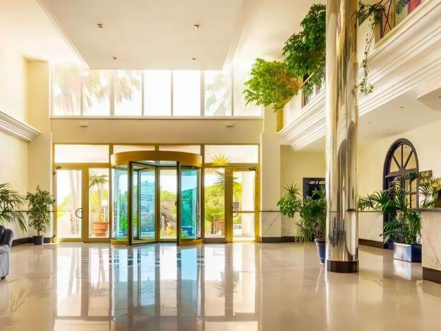 LUXURY APARTMENT, 2 BEDROOMS AND 1 BATHROOM