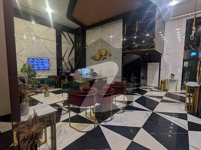 Luxury apatrment with private roof & swimming pool for sale
