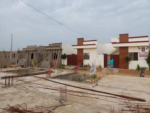 Luxury banglow available for sale in ali Town near saima Arabian villa Karachi NORTH KARACHI ID 82971