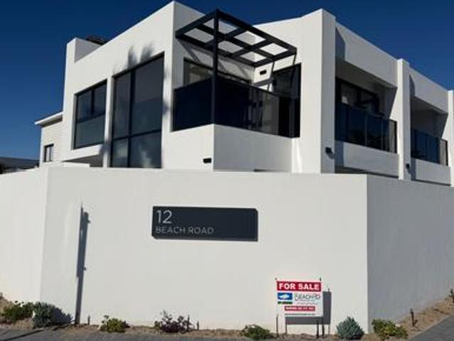 luxury beachfront living on melkboss.