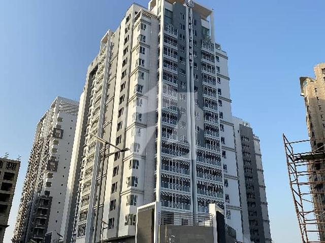 Luxury brand new apartment 4 bed with private lift