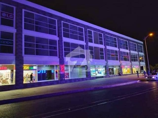 Luxury brand new apartment jinnah avenue bahria town karachi