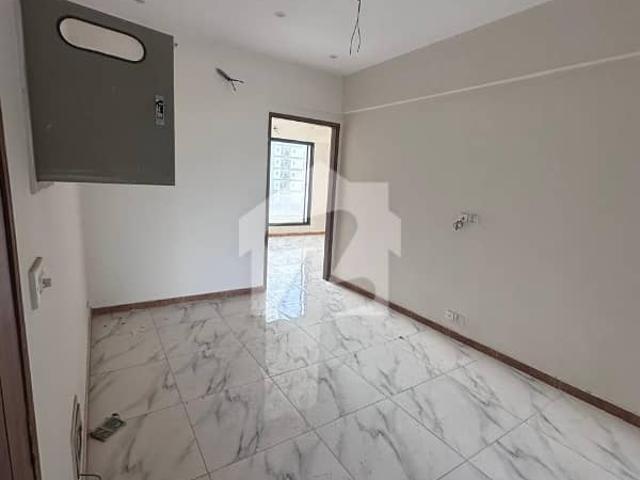 Luxury Brand New 2 Bed Lounge Apartment | West Open | Avenue 2 | Bahria Town Karachi