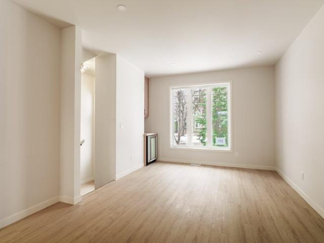 Luxury Brand New 3 Bedroom Townhouse in River Heights