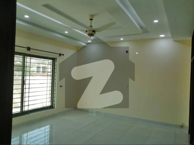 Luxury Double Unit House for Rent DHA Phase 2, Sector F, Near Giga Mall, Islamabad Property Features 5 Spacious Bedrooms TV Lounge Modern Kitchen Elegant Drawing Room Separate Dining Room Car Parking Space Servant Room Lush Green Lawn Gas Installed Rent Demand PKR 300,000/ Per Month 3 Lac Rent is Negotiable Prime Location DHA Phase 2, Sector F, Near Giga Mall, Islamabad DHA Defence Phase 2