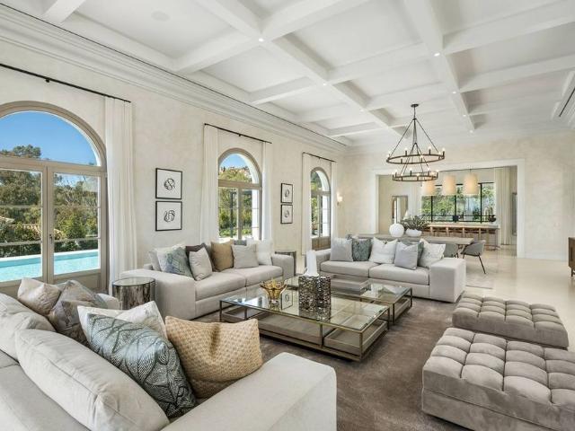 Luxury Detached House for rent in Marbella, Spain