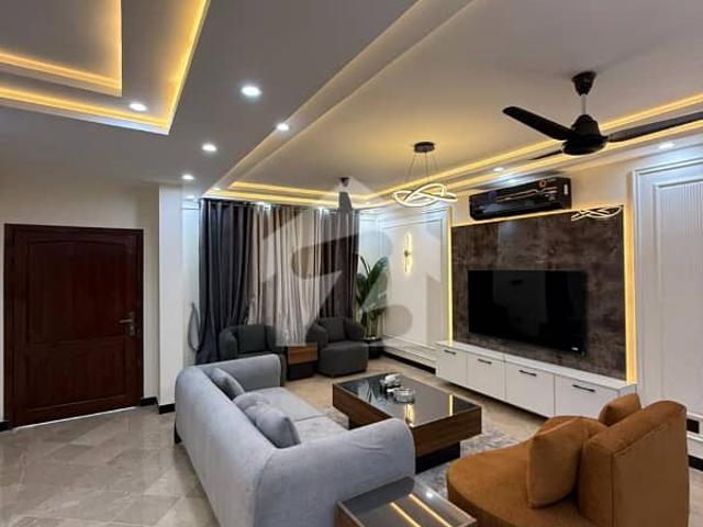 LUXURY DESIGNER APARTMENT: 2 Bed Fully Furnished for Rent 1,2&3 Months Short Stay! F 11, Islamabad