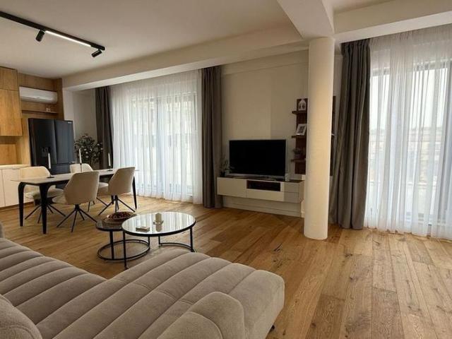 Luxury Duplex with Stunning Sunset Views * Iancu Nicolae