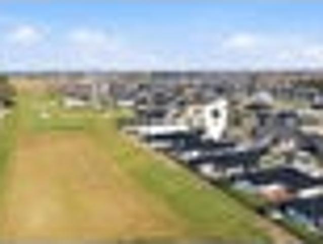 Luxury Family Living with Reserve Views