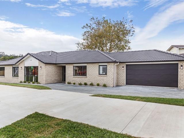 Luxury Family Living with Space, Style & Comfort 115 Tapu Road, Huapai