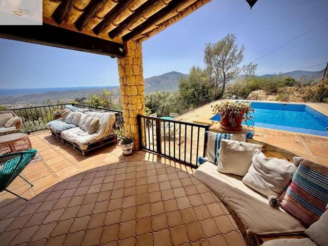Luxury Farmhouse for rent in Finestrat, Spain