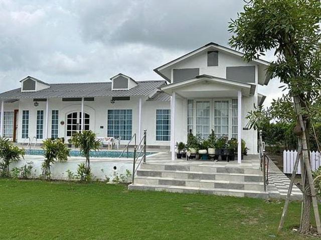 Luxury Farmhouse Land 3 Bedroom 1100 Sq. Yd. Villa in Sector 135 Noida Listing ID #8696