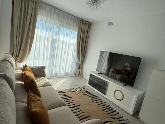 Luxury Flat for rent in Estepona, Andalusia